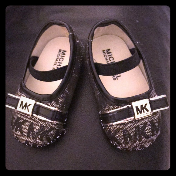 Michael Kors Other - Micheal kors black and gold infant shoes